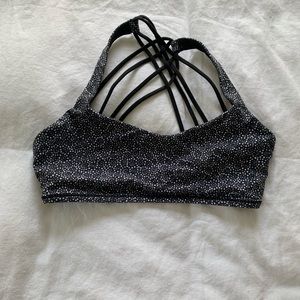 Lululemon Free to be Wild Sports Bra
